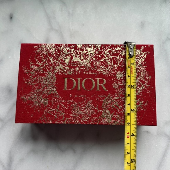 Dior Mirrored Magnetic Box - Picture 12 of 13